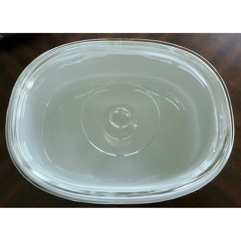 CorningWare Vintage French White Oval Casserole Dish with Pyrex Glass Lid 2.5 Qt